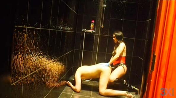 Shower Strap On Pounding - Obey Angelina