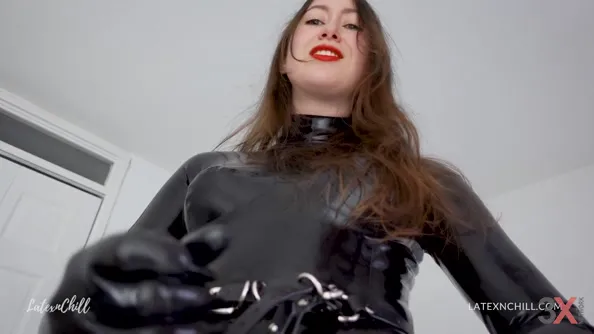 Taking your anal virginity - Latex n Chill | 3x-strapon.com