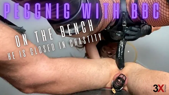 I fucked my slave on the bench - rough pegging - LadyAnnabelle666 - Lady Annabelle