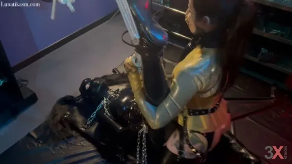 Latex Fuck Doll - Mistress Lunatika